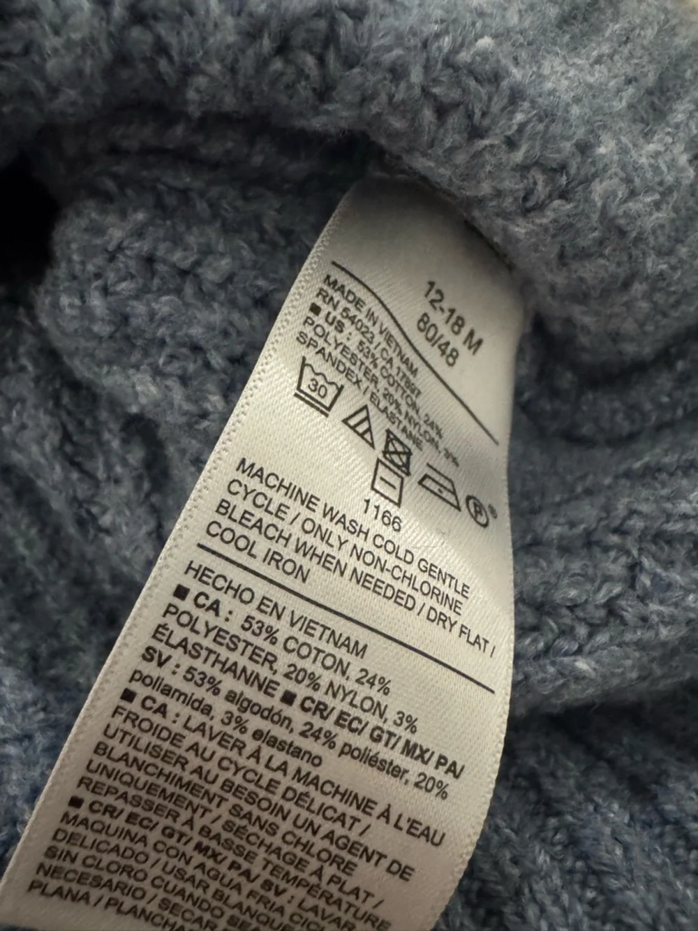 Old navy baby sweater